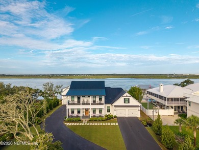 Custom Intracoastal Estate with Guest House, Covered Boathouse & - photo 9