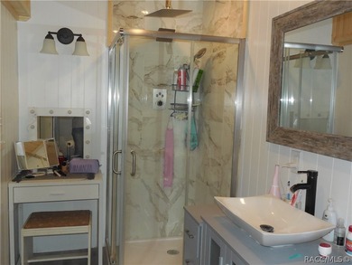 GREAT INVESTMENT OPPORTUNITY....This 3/2 home has an *in -law* - photo 11