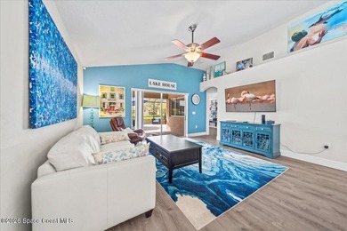 Showpiece Upgrades - Prime Cul-de-Sac Waterfront - Move-In Ready - photo 16
