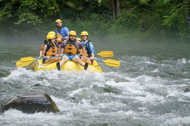Set amid the natural beauty of the Nantahala Mountains, this 1 - photo 17