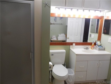 GREAT INVESTMENT OPPORTUNITY....This 3/2 home has an *in -law* - photo 22