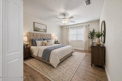 Showpiece Upgrades - Prime Cul-de-Sac Waterfront - Move-In Ready - photo 24
