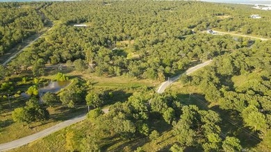 WELCOME TO THE PRESERVE AT 9A!! Nestled in a secluded cove, The - photo 25