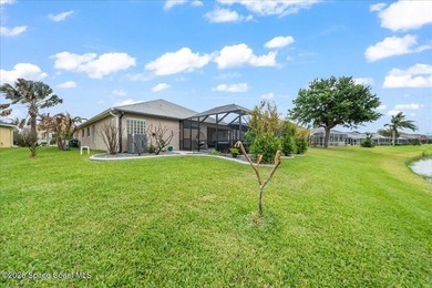 Showpiece Upgrades - Prime Cul-de-Sac Waterfront - Move-In Ready - photo 32