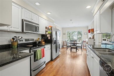 Nicely designed 3-bedroom, 3.5-bath patio home with an ideal - photo 6