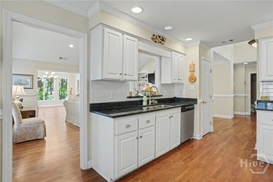 Nicely designed 3-bedroom, 3.5-bath patio home with an ideal - photo 8