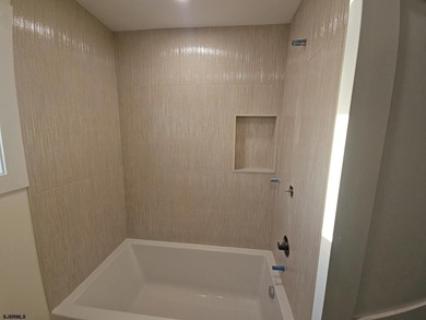 EXCEPTIONAL NEW CONSTRUCTION -- COASTAL LUXURY LIVING!! Welcome