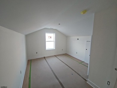 EXCEPTIONAL NEW CONSTRUCTION -- COASTAL LUXURY LIVING!! Welcome