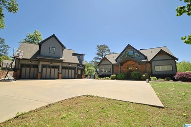 INCREDIBLE 6 BEDROOM, 6.5 BATH CUSTOM BUILT HOME ON THE SOUTH - photo 2