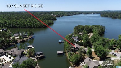 INCREDIBLE 6 BEDROOM, 6.5 BATH CUSTOM BUILT HOME ON THE SOUTH - photo 8