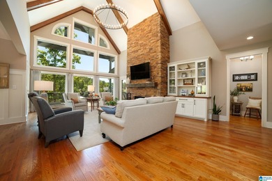 INCREDIBLE 6 BEDROOM, 6.5 BATH CUSTOM BUILT HOME ON THE SOUTH - photo 10