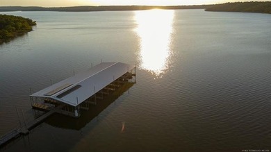 WELCOME TO THE PRESERVE AT 9A!! Nestled in a secluded cove, The - photo 42