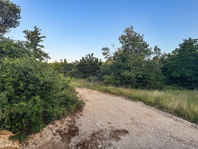 DEEDED Lot 149 boasts the most beautiful setting for a cozy - photo 6