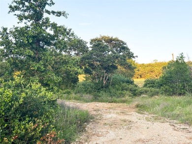 DEEDED Lot 149 boasts the most beautiful setting for a cozy - photo 7