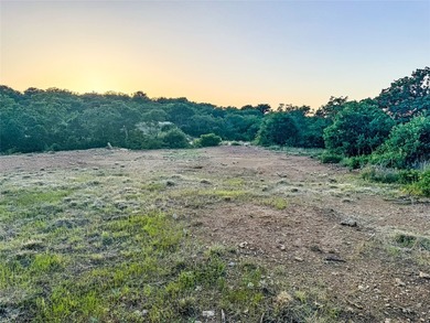 DEEDED Lot 149 boasts the most beautiful setting for a cozy - photo 10