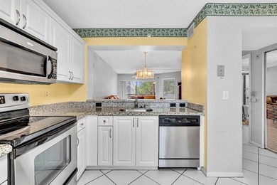 Lovely home, hardly occupied. Gourgase* 2-bed, 1.5-bath condo