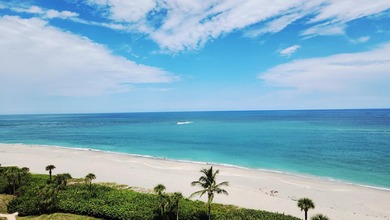 Enjoy the shimmering turquoise waters as your backdrop. SITE - photo 2