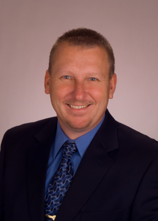 Scott Elert with RE/MAX Preferred in WI advertising on LakeHouse.com