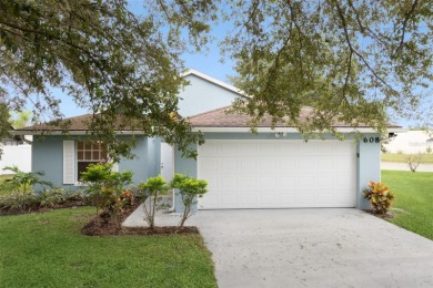 (private lake, pond, creek) Home Sale Pending in Orlando Florida