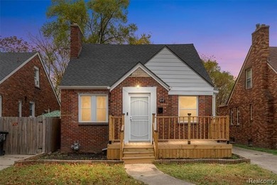 Lake Saint Clair Home For Sale in Detroit Michigan