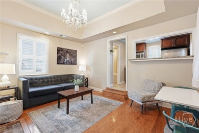 Rare opportunity to own a fully licensed short-term vacation - photo 2