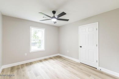 Gorgeous home, completely rebuilt and like new! And there's - photo 22