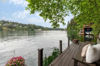 Experience luxury lakefront living at its finest on Oswego Lake - photo 6