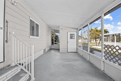 Lakefront 2 bedroom 2 bath home in the Savanna Club 55+ - photo 6