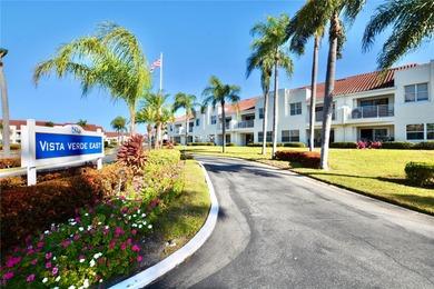 (private lake, pond, creek) Condo For Sale in St. Petersburg Florida