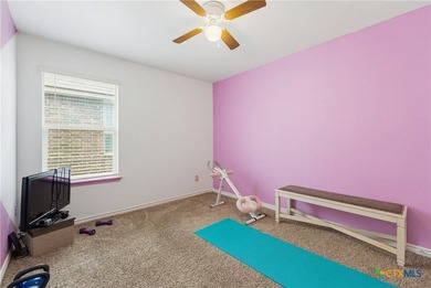Looking for a beautiful home with an assumable low interest - photo 12