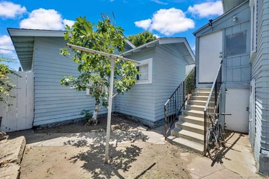 Rare triplex opportunity on a 7,512 sq. ft. lot featuring one - photo 18