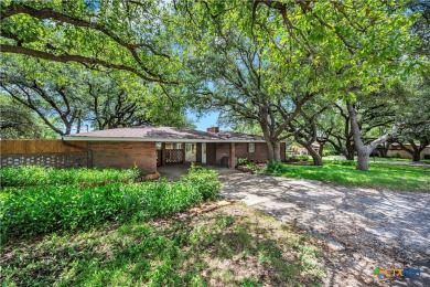 Lake Home For Sale in Marble Falls, Texas