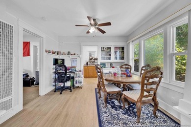 Rare triplex opportunity on a 7,512 sq. ft. lot featuring one - photo 23