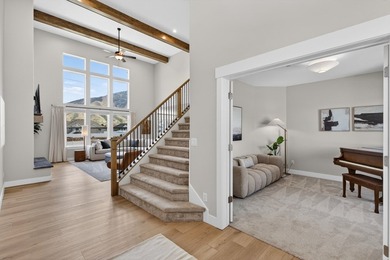 NEW PRICE! Nearly an acre. Newer construction. One of Mapleton's - photo 4
