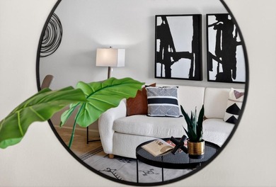 Welcome to this bright, move-in ready home in the desirable - photo 2