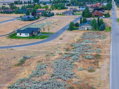 Palisades Reservoir Lot Sale Pending in Alpine Wyoming