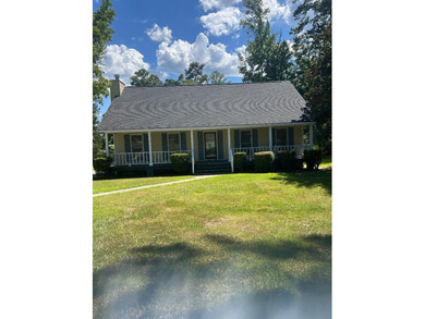 Lake Sinclair Home For Sale in Milledgeville Georgia