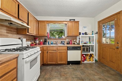 Rare opportunity for an affordable investment property in the - photo 5