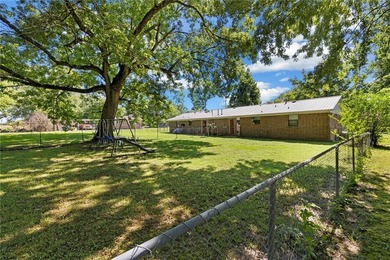 Rare opportunity for an affordable investment property in the - photo 9