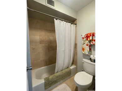 TWO LANAIS are major features of this CORNER unit designed to - photo 13