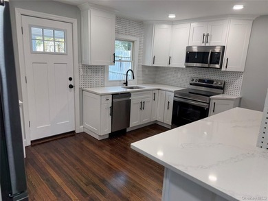 Welcome to a completely reimagined home where craftsmanship - photo 19