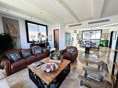 Luxury Two-Story Penthouse in Breeze, Costa del Este: A Sky-High - photo 10