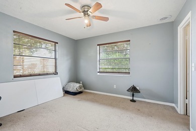 Welcome to this beautifully maintained 4-bedroom, 2-bath, 2-car - photo 21
