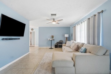 Welcome to this beautifully maintained 4-bedroom, 2-bath, 2-car - photo 29