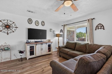 Discover comfortable living in this thoughtfully updated Ortega - photo 9