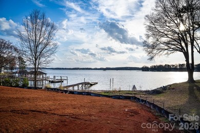 Discover the perfect canvas for your dream lakefront retreat in - photo 2