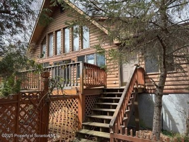 Lake Wallenpaupack Home Sale Pending in Greentown Pennsylvania
