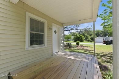 Updated two-bedroom one-bathroom home within minutes of medical - photo 21