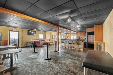 Whitney Mountain Lodge - a rare gem perched 700' above Beaver - photo 22