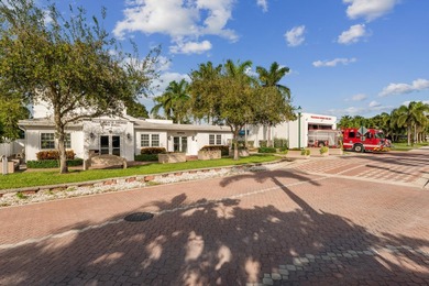 Oceanfront/Inlet penthouse w/straight south exposure, 2 units - photo 30